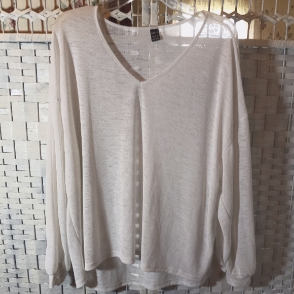 SHEIN Tops - Women's White SHEIN Top Blouse Shirt Size Large